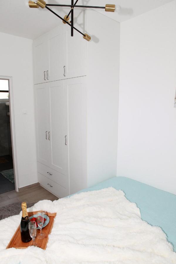קארלובץ Apartman Lucija מראה חיצוני תמונה