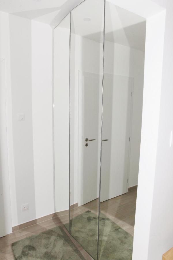קארלובץ Apartman Lucija מראה חיצוני תמונה