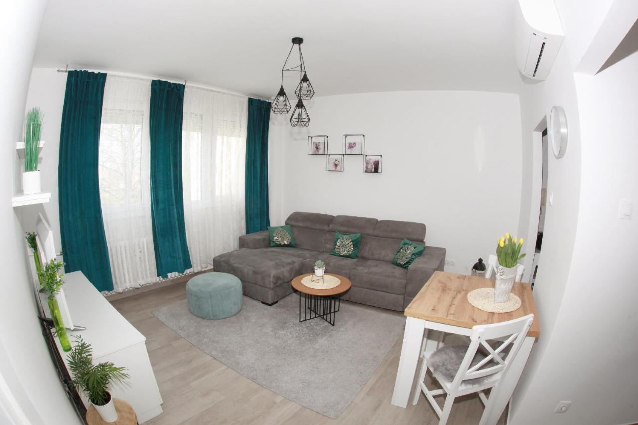 קארלובץ Apartman Lucija מראה חיצוני תמונה