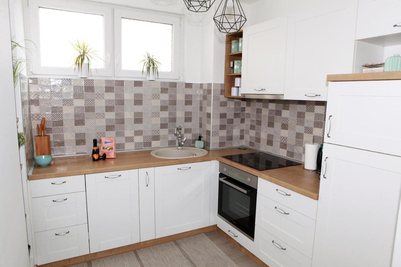 קארלובץ Apartman Lucija מראה חיצוני תמונה