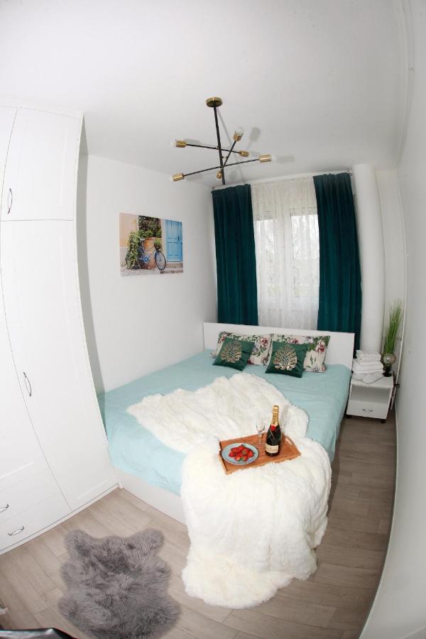 קארלובץ Apartman Lucija מראה חיצוני תמונה