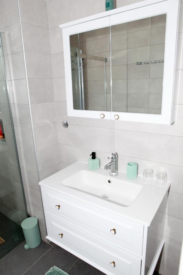 קארלובץ Apartman Lucija מראה חיצוני תמונה
