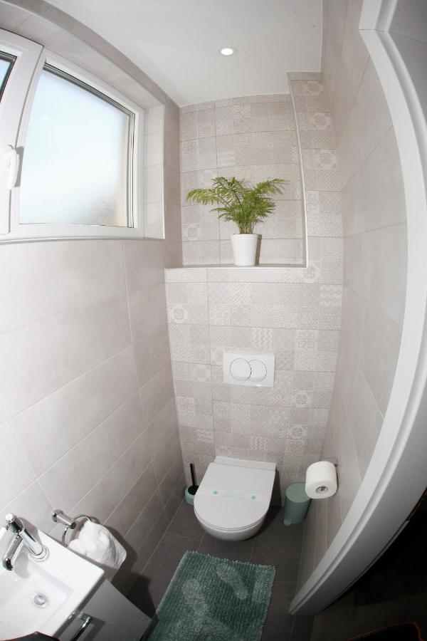 קארלובץ Apartman Lucija מראה חיצוני תמונה
